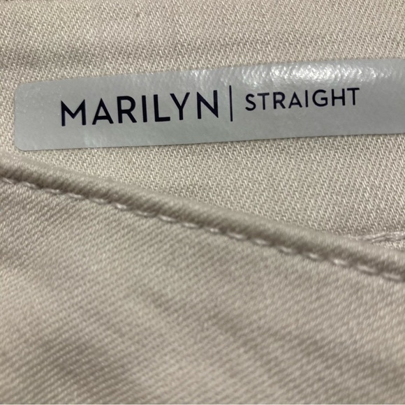 NYDJ Sz 8 Marilyn Straight Cream Coloured Jeans NWT - Picture 7 of 11